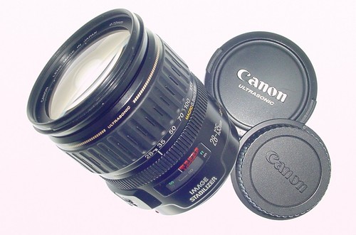 Canon 135mm 5 - 28-135mm, f/3.5-5.6