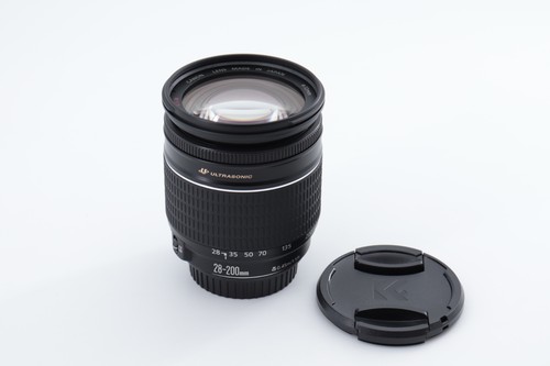 Canon 200mm 5 6 usm - 28-200mm, f3.5-5.6